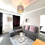 Hyde Park Apartments