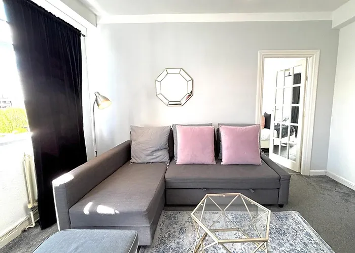 Hyde Park Apartments